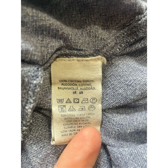 Free People Chambray Tunic Top Womens Small Blue Pockets Oversized Boho coastal - Picture 9 of 9